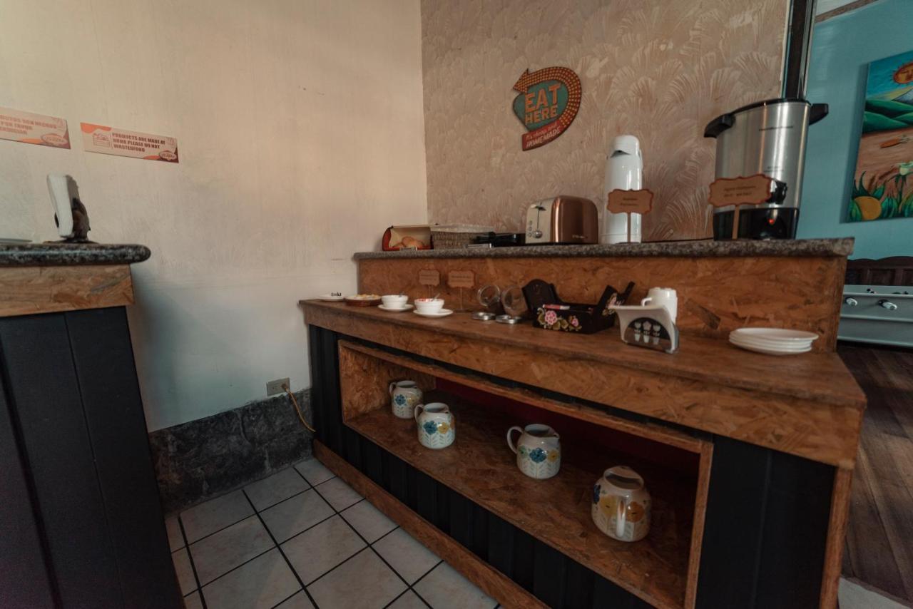 Villa Bonita Hostel Риобамба Экстерьер фото
