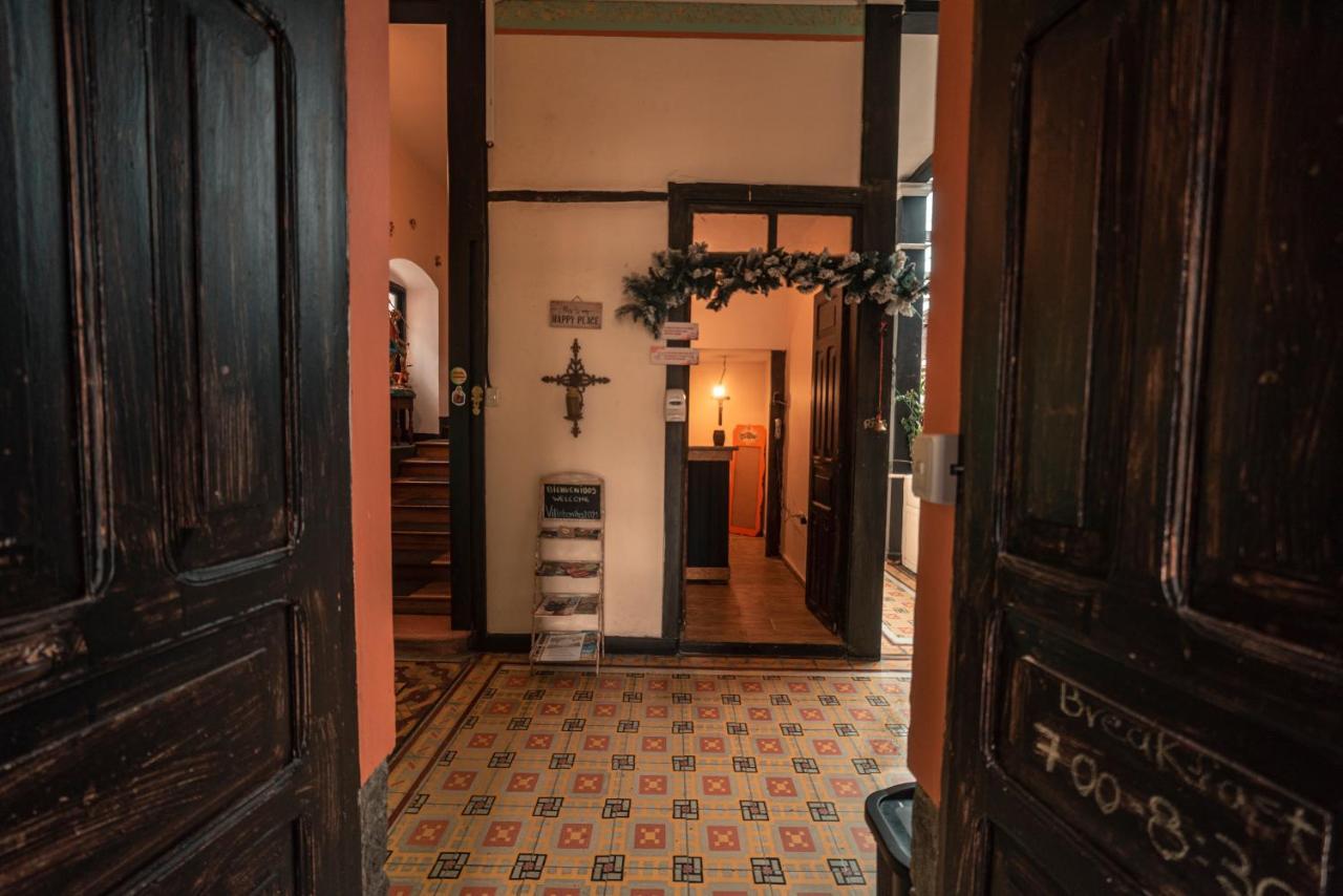 Villa Bonita Hostel Риобамба Экстерьер фото