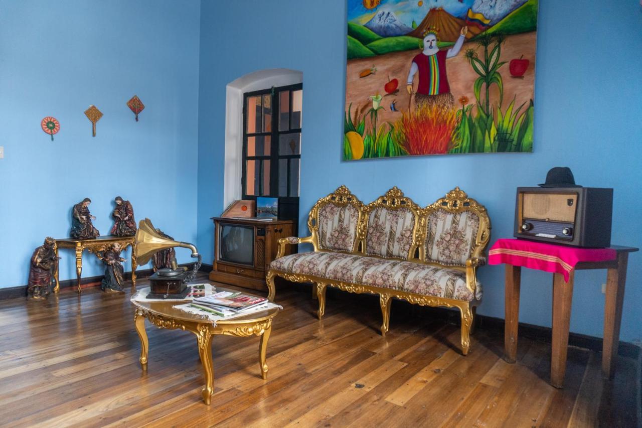 Villa Bonita Hostel Риобамба Экстерьер фото