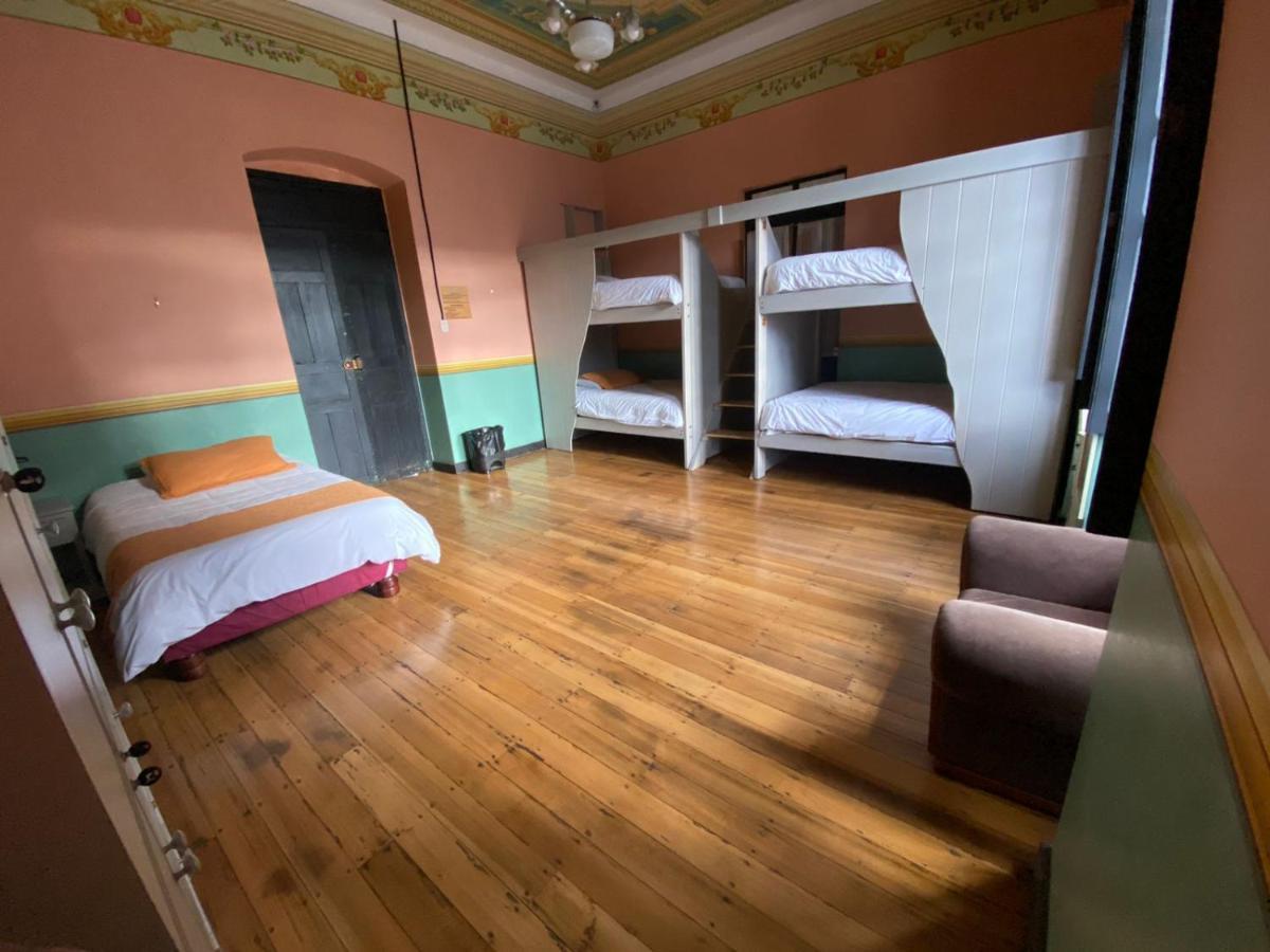 Villa Bonita Hostel Риобамба Экстерьер фото