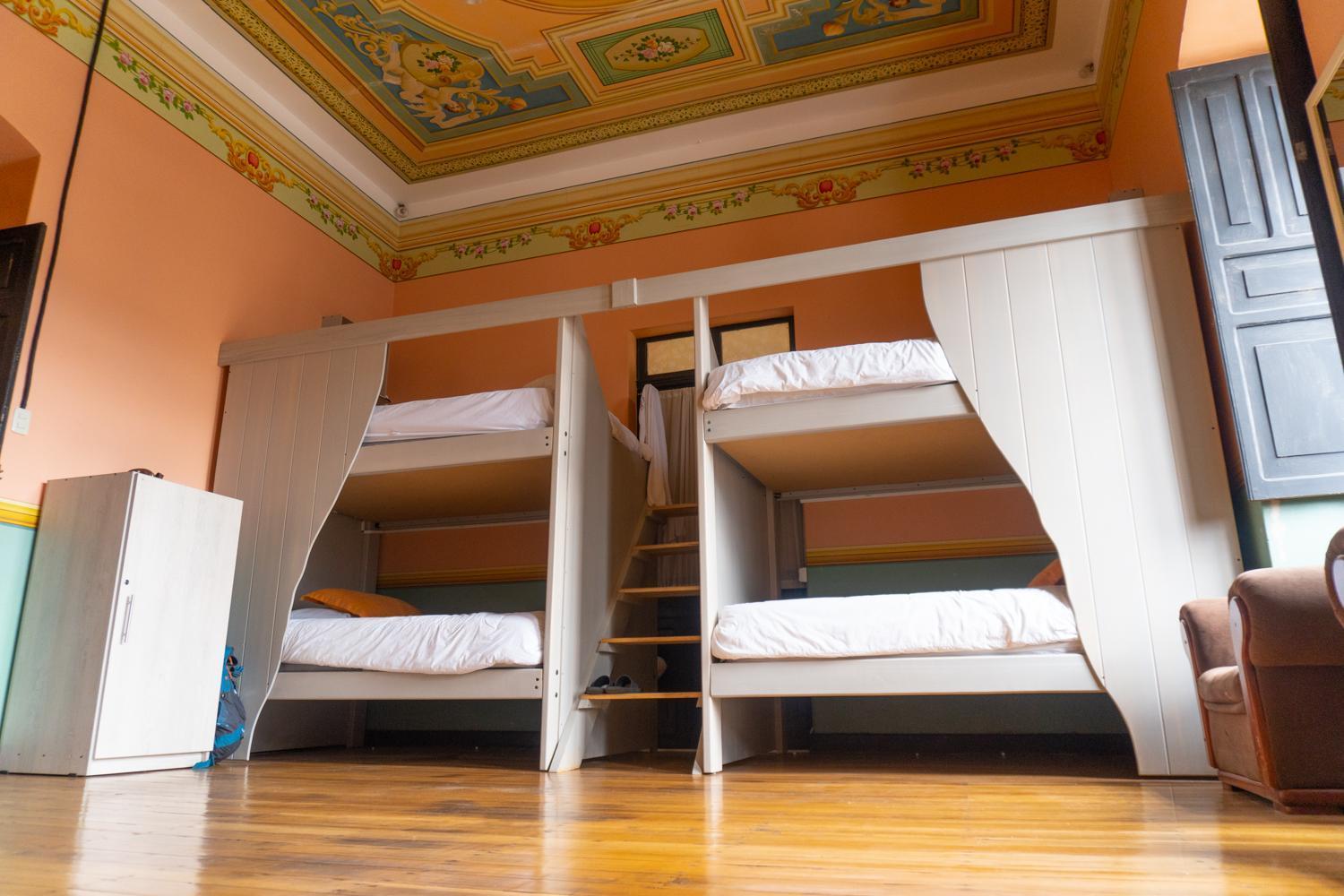 Villa Bonita Hostel Риобамба Экстерьер фото