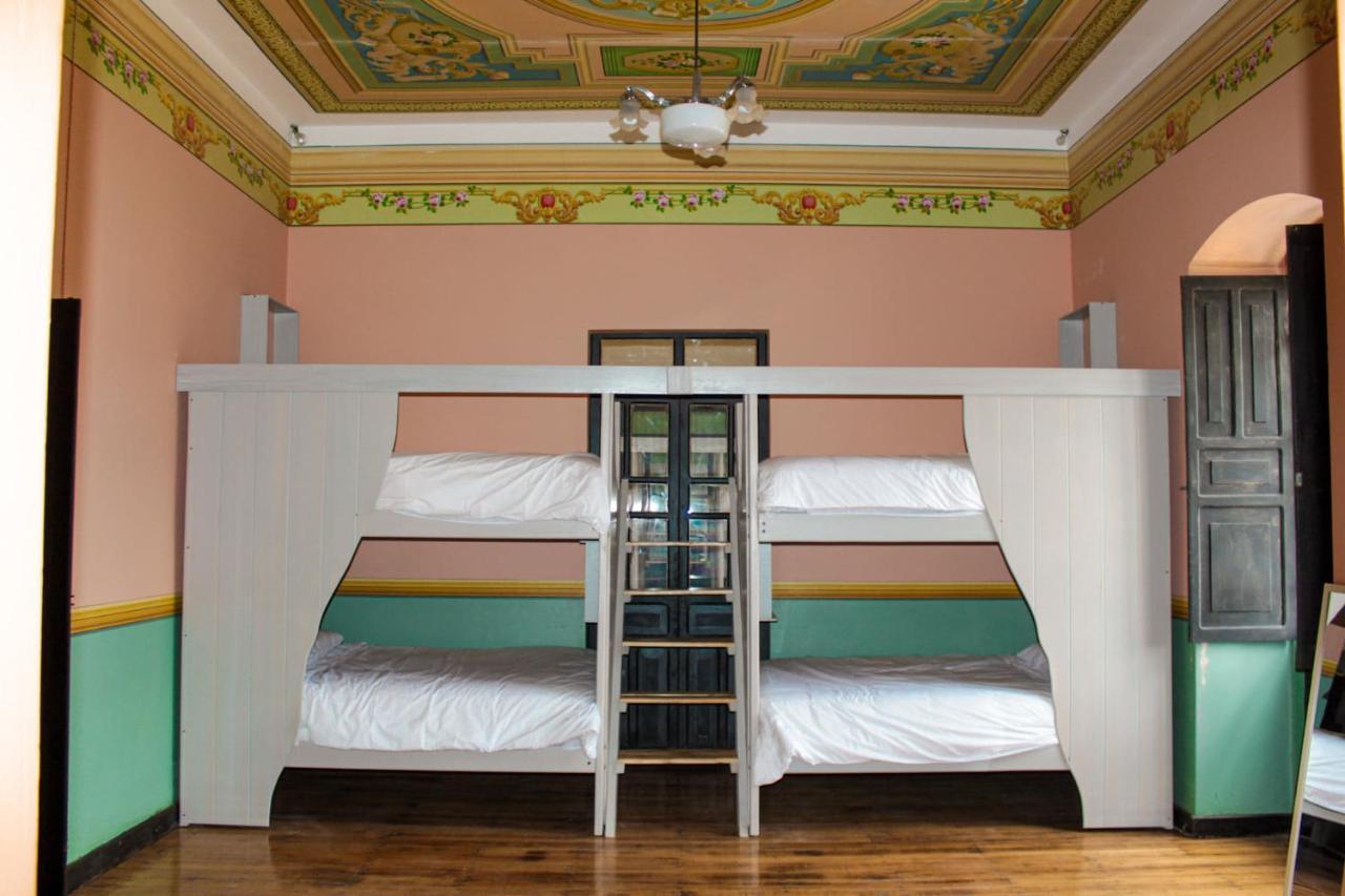 Villa Bonita Hostel Риобамба Экстерьер фото